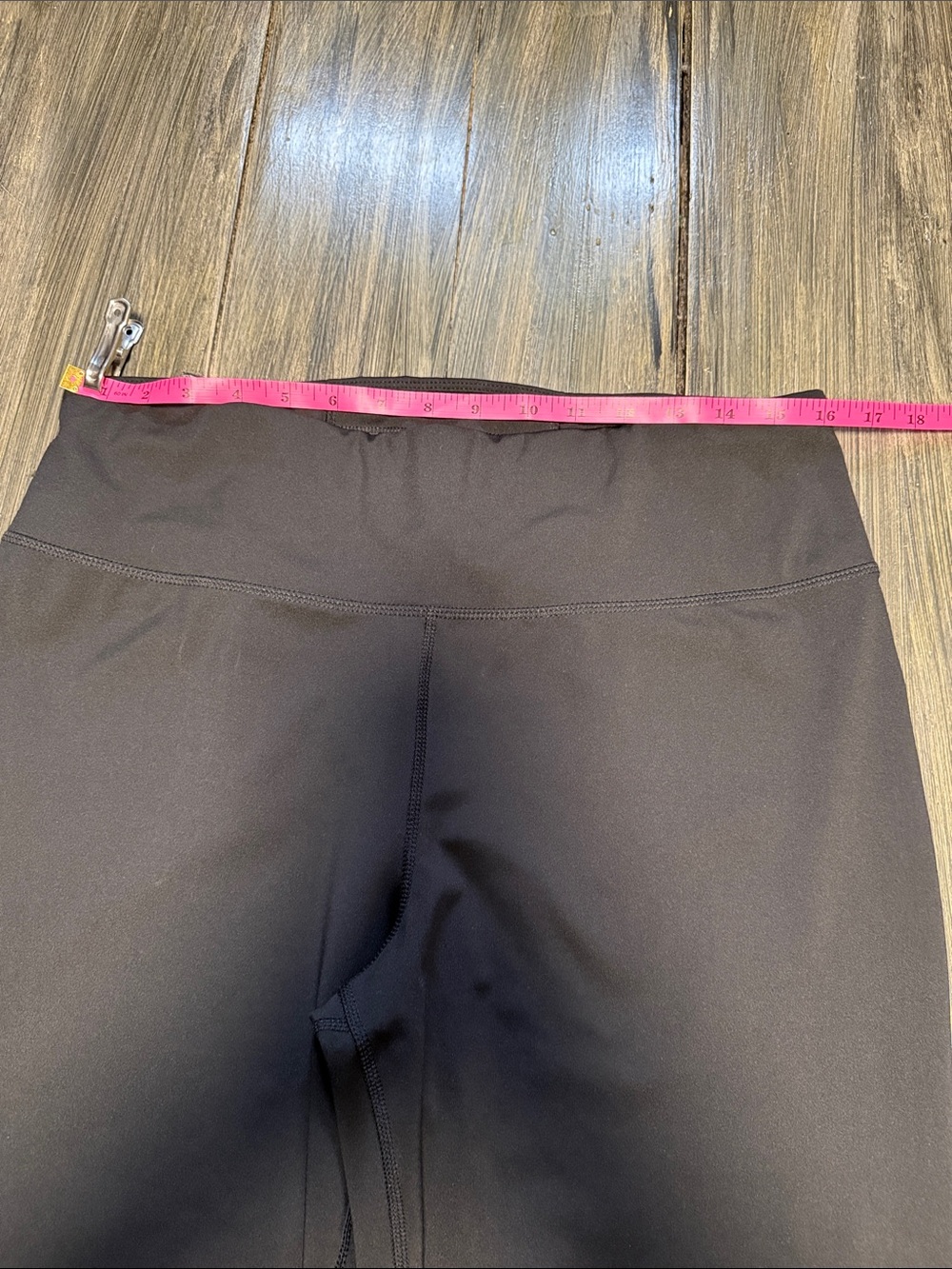 Avia Black High-Rise Athletic Capri Leggings - Picture 3 of 6